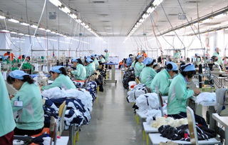 实体服装厂的逆袭 1.5万家工厂依托‘共享工厂’模式，在万家科技助力下焕发新生